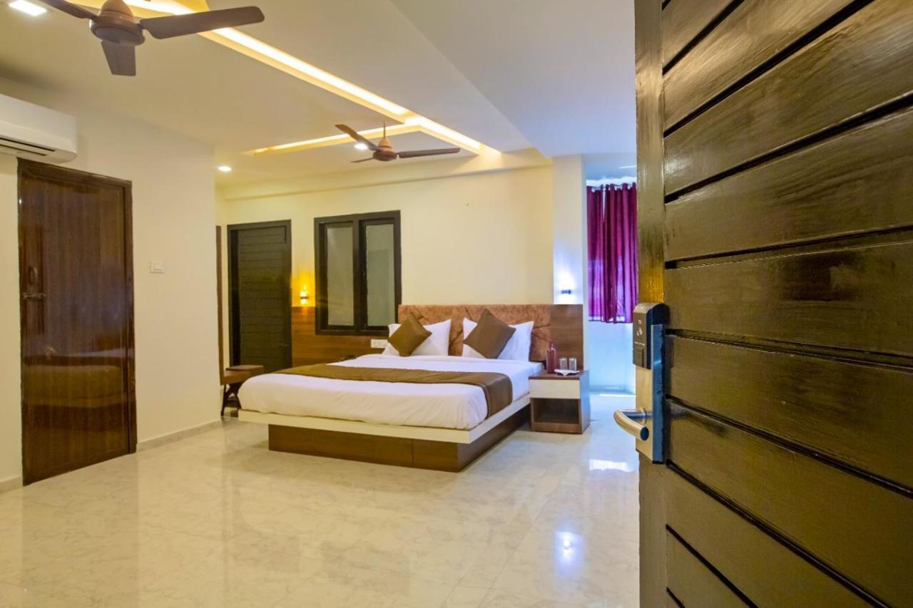 Ivy Residency Hotel โคอิมบาทอร์ ภายนอก รูปภาพ
