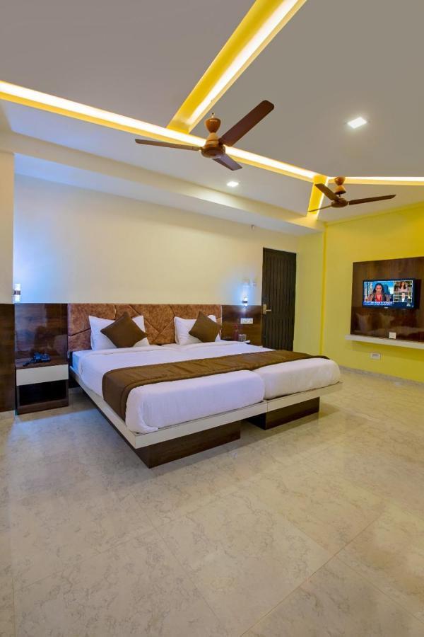 Ivy Residency Hotel โคอิมบาทอร์ ภายนอก รูปภาพ