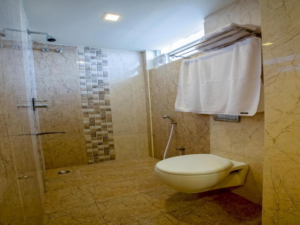 Ivy Residency Hotel โคอิมบาทอร์ ภายนอก รูปภาพ